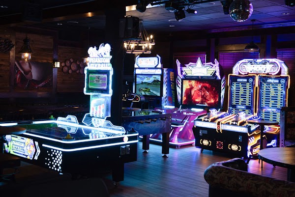 Pemho Pub + Arcade Zone