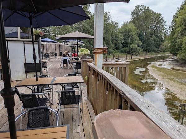 Heritage House Pub