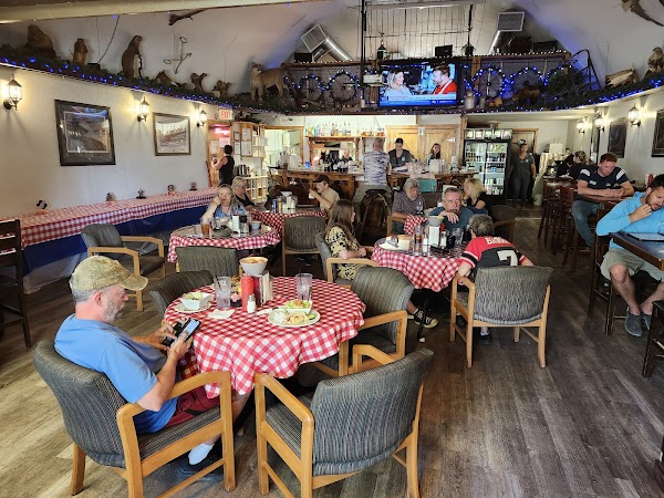 Triple G Hideaway Restaurant