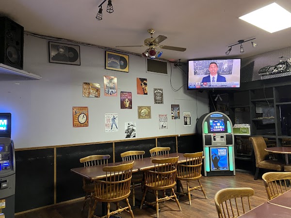 Kingpin Lounge