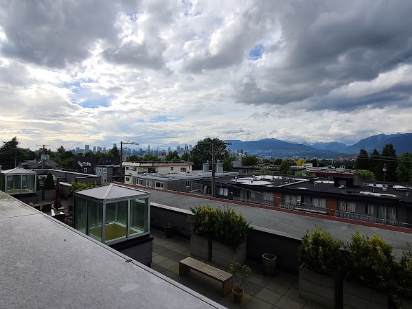 Broadway Youth Resource Centre