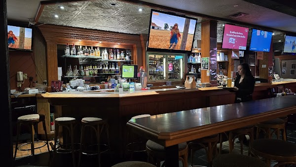Captain's Cabin Neighbourhood Pub