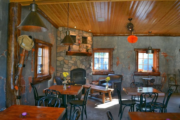 12-34 Cafe & Pub